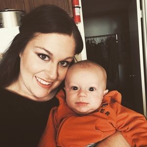 Meet your Posher, Leah